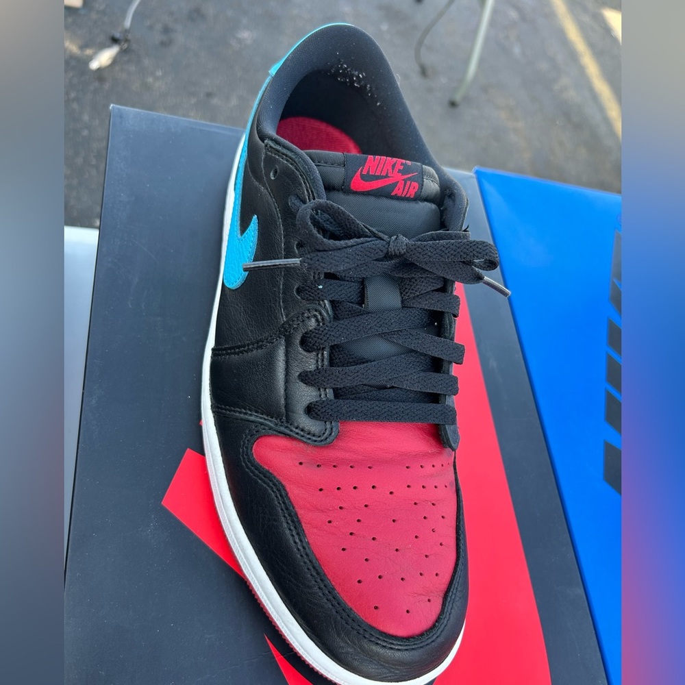 Nike Air Jordan 1 Low OG “NC to Chi”